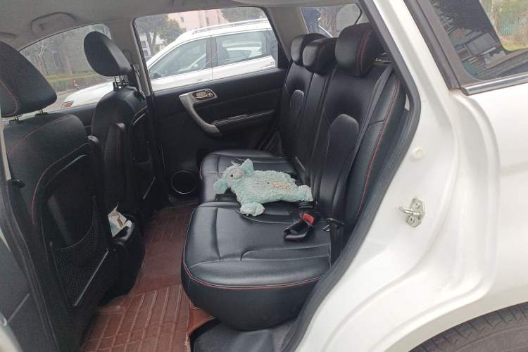 Used Haval H6 2013 Upgraded Model 1.5T Manual Two-Wheel Drive Elite Version