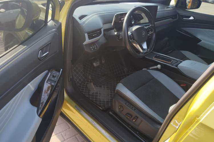 Used Volkswagen ID.4 X 2021 Pro Smart Long-Range Edition