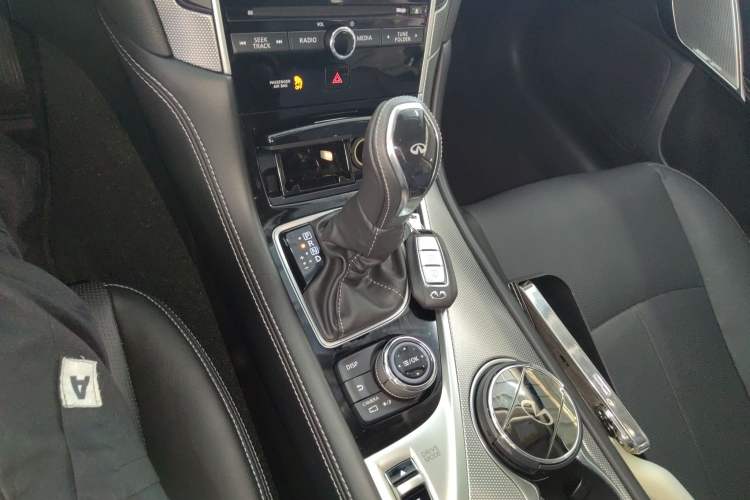 Used Infiniti Q50L 2022 2.0T Enjoyment Edition
