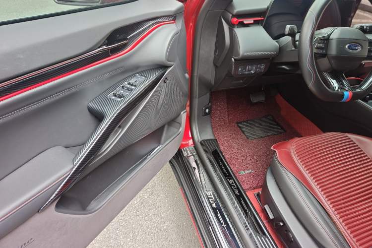 Used Ford Mondeo 2022 Facelift EcoBoost 245 ST-Line Driver Seat