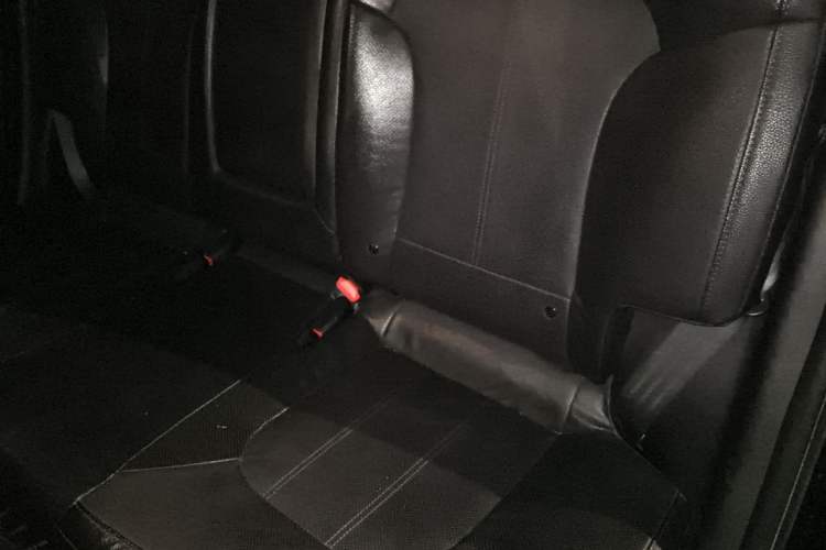 Used Hyundai ix35 2013 2.0L Automatic Two-Wheel Drive Smart GLS China IV Standard
