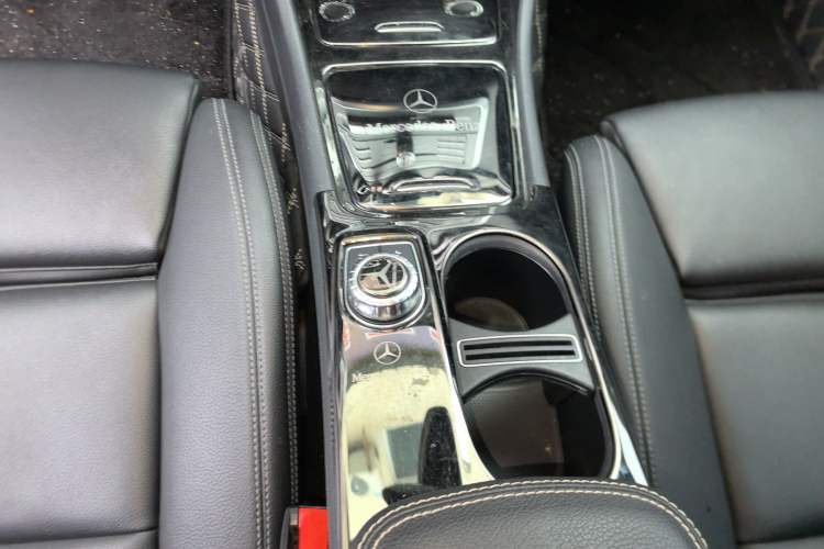 Used Mercedes-Benz CLA 2016 Facelifted CLA 200 Stylish Edition