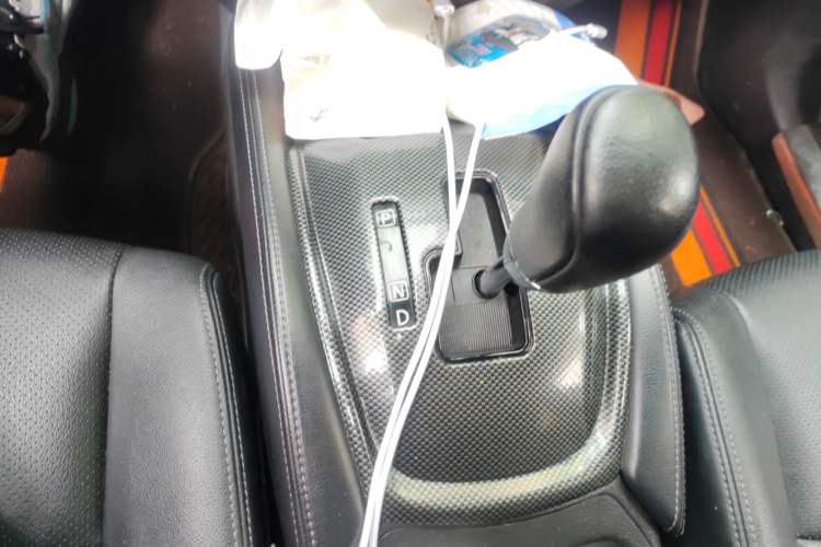 Used Nissan X-Trail 2014 2.0L CVT Comfort Edition 2WD Gear Lever