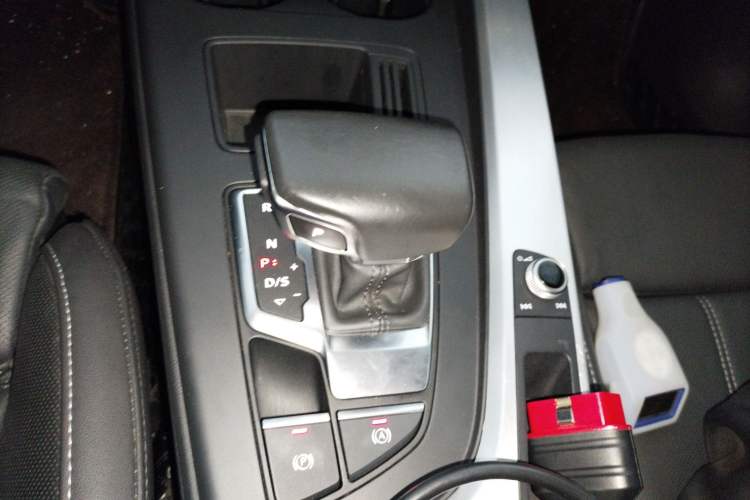 Used Audi A4L 2022 40 TFSI Fashion Dynamic Model