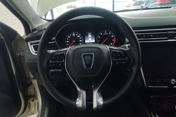 Used Roewe i5 2019 1.5L Automatic 4G Connected Langhao Edition