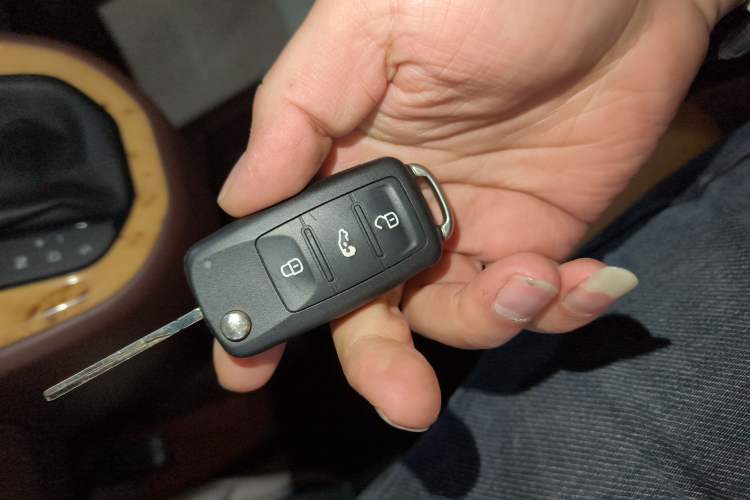 Used Volkswagen Caravelle 2018 2.0 TSI 4x4 Comfort Edition 7 Seats