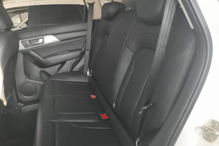 Used Haval H2 2018 1.5T Dual-Clutch Two-Wheel Drive Fashion Model China VI Standard