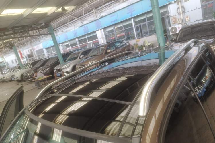 Used Mercedes-Benz GLK-Class 2013 GLK 300 4MATIC Dynamic Sunroof Model
