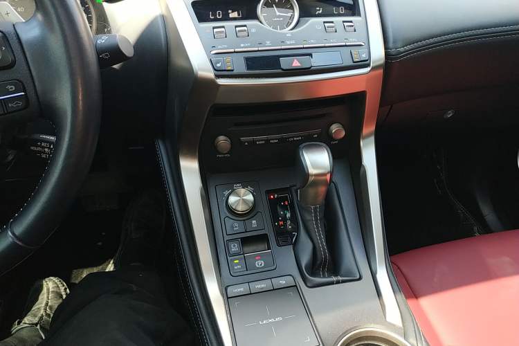 Used Lexus NX 2018 300 All-Wheel Drive Fēngshàng Edition
