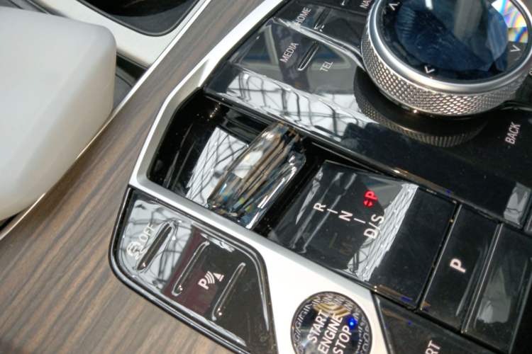 Used BMW X5 2023 xDrive 40Li M Sport Night Edition Package