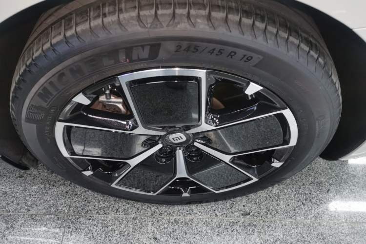 Used Xiaomi Auto SU7 2024 Rear-Drive Ultra-Long Range Advanced Pro-Level Intelligent Driving Version
