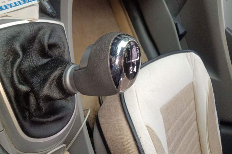 Used Hyundai Verna (older generation) 2010 Sedan 1.4L Manual Standard GL Model
