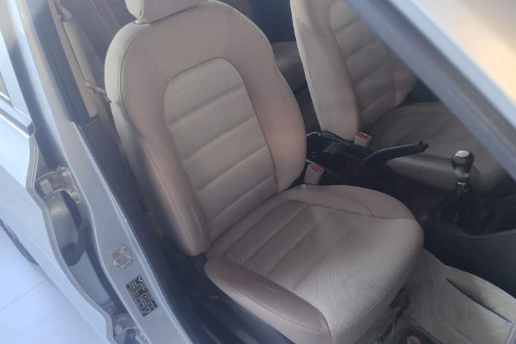 Used Wuling Hongguang 2018 1.5L S Standard Version L2B