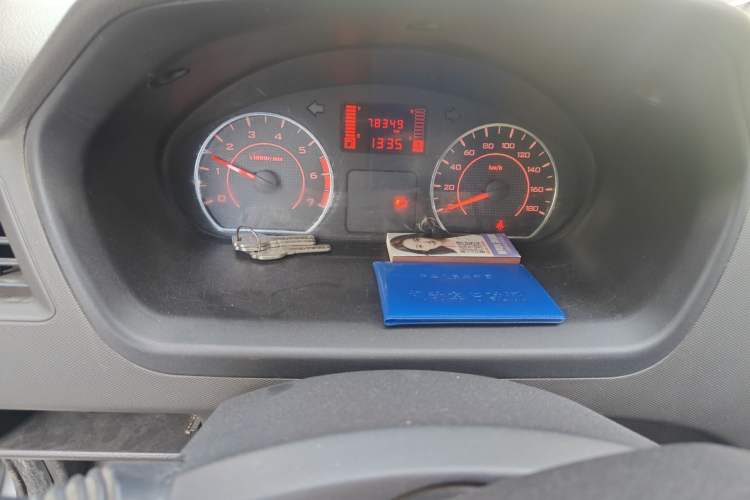 Used Wuling Rongguang S 2023 1.5L Base Version 5/7 Seats
