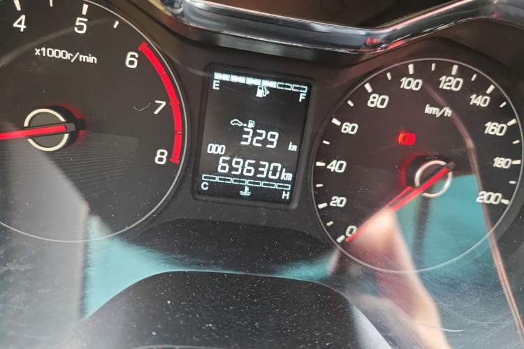 Used Baojun 310 2016 1.2L Manual Luxury Model