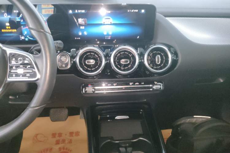 Used Mercedes-Benz GLA 2020 GLA 180
