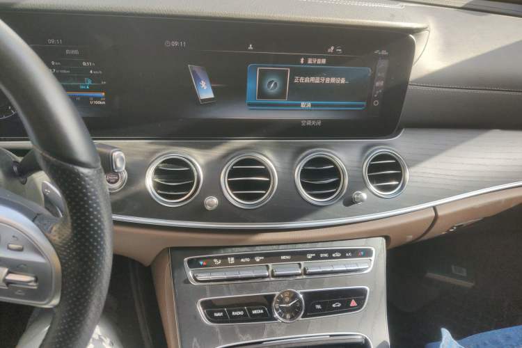 Used Mercedes-Benz E-Class 2020 E 300 L Sport Luxury Edition Audio And AC Panel
