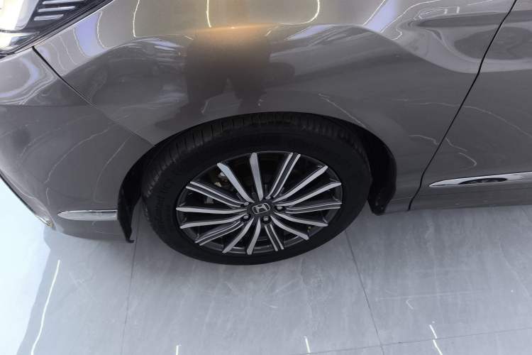 Used Honda Elysion 2022 2.0L eHEV Luxury Edition
