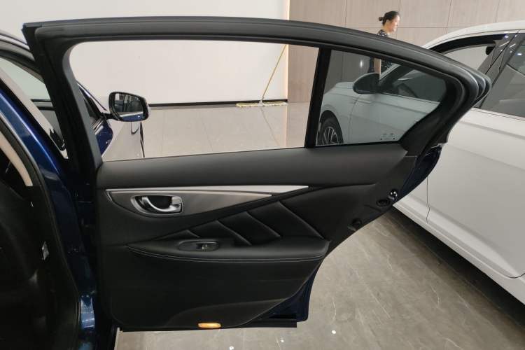 Used Infiniti Q50L 2021 2.0T Enjoyment Edition
