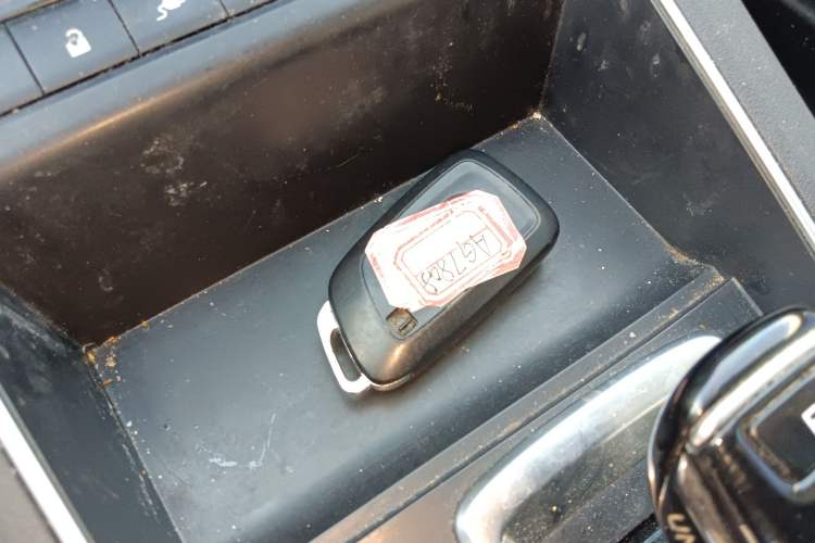 Used Dongfeng Aeolus E70 2023 500 Smart Edition Lithium Iron Phosphate 48.6 kWh 120 kW