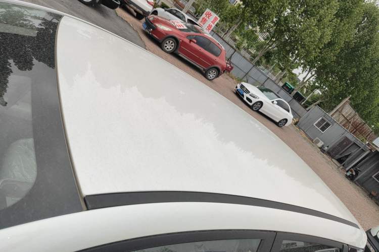 Used AION UT 2025 330 Starlight Edition Roof