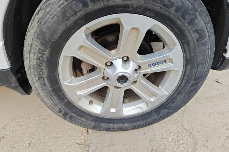 Used Haval H5 Classic 2016 Classic Edition 2.0T Manual 4x4 Prestige Model
