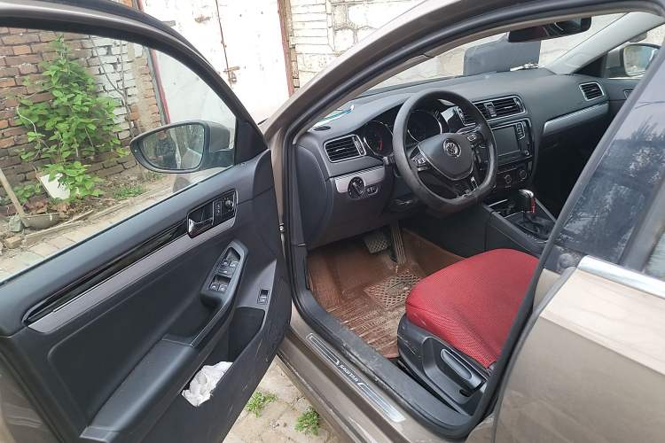 Used Volkswagen Sagitar 2018 1.6L Automatic Comfort Model
