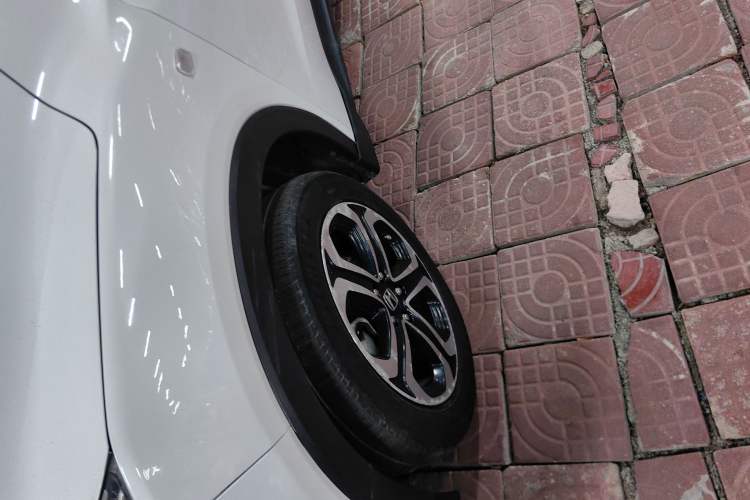 Used Honda XR-V 2015 1.8L EXi CVT Comfort Version