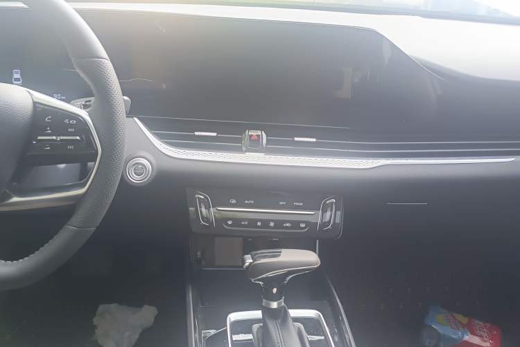 Used Bestune B70 2022 Third Generation 1.5T Automatic Enjoyment Version
