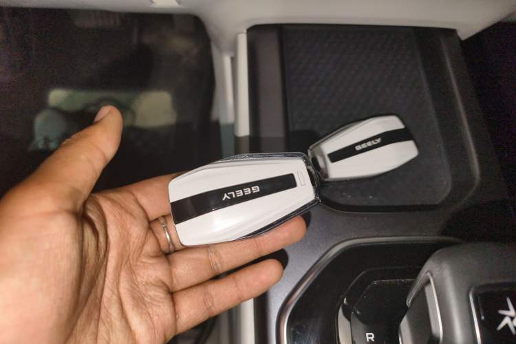 Used Geely Auto icon 2025 Linglong 1.5TD Ruyi Edition