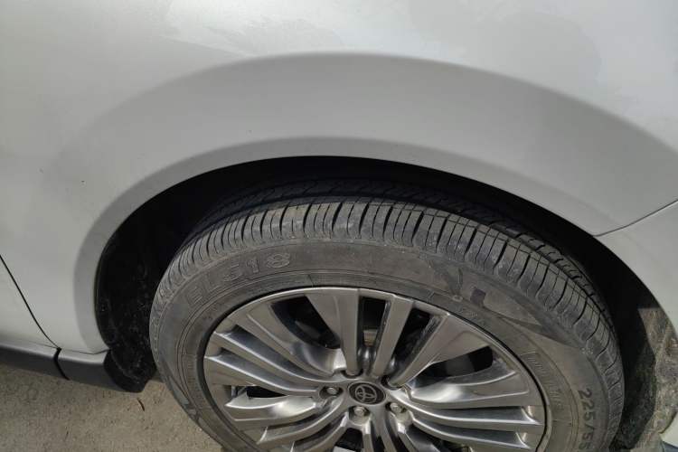 Used Toyota Harrier 2022 2.0L CVT Two-Wheel Drive Deluxe Edition Right Front Wheel Hub