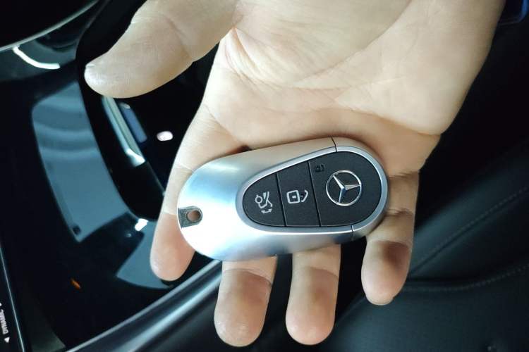 Used Mercedes-Benz GLC Coupe 2024 GLC 260 4MATIC Coupe SUV
