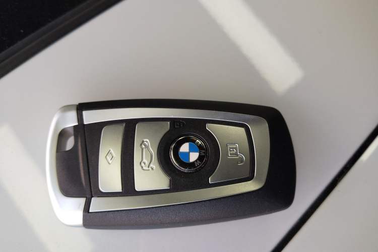 Used BMW 5 Series GT 2015 535i Leading Model