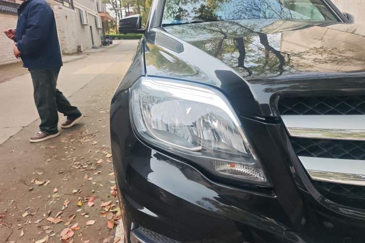 Used Mercedes-Benz GLK-Class 2015 GLK 260 4MATIC Dynamic Edition Ultimate Version Exterior 6