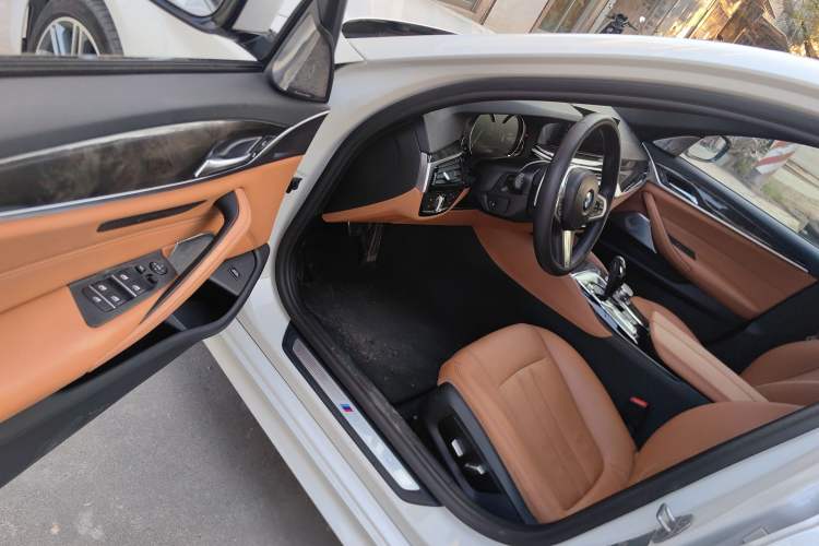 Used BMW 5 Series 2018 530Li xDrive M Sport Package