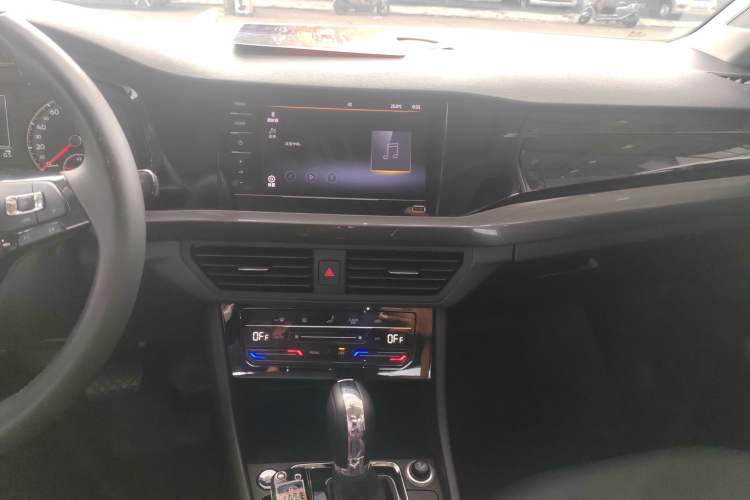 Used Volkswagen Bora 2021 1.5L Automatic Elite Smart Connect Edition
