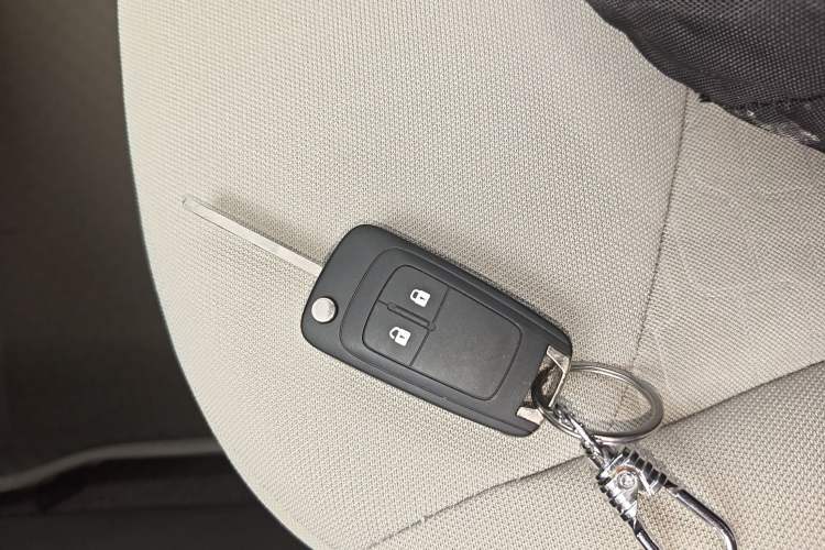 Used Chevrolet Sail 2015 Sail 3 1.5L Manual with Ideal Sunroof Edition