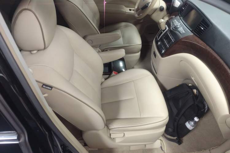 Used Nissan Quest 2015 3.5L SL