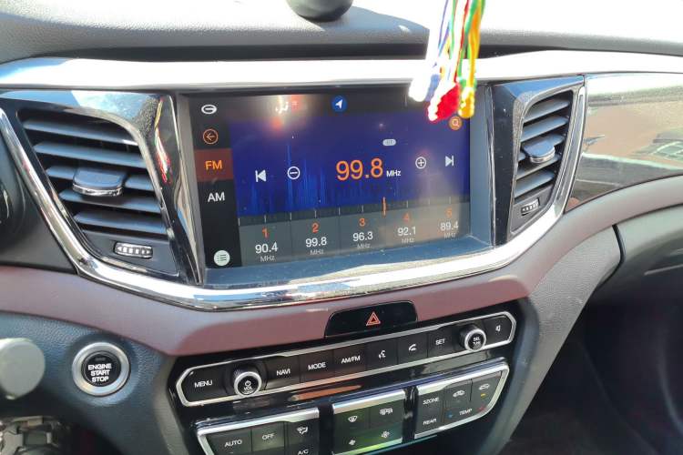 Used GAC Trumpchi GS8 2017 320T Two-Wheel Drive Luxury Smart Connectivity Version (7 Seats)