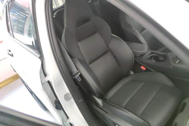 Used Lynk & Co 01 2025 2.0TD Two-Wheel Drive Refreshed Pro Version