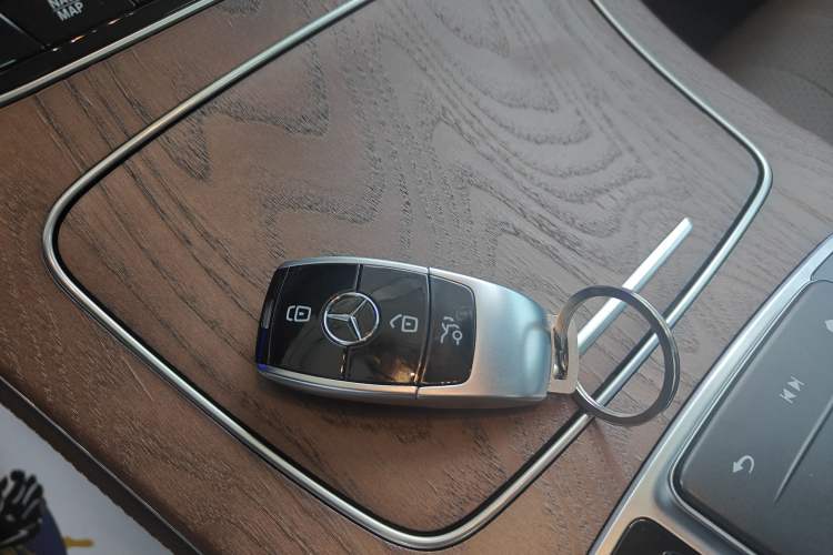 Used Mercedes-Benz E-Class 2021 Restyled E 300 L Luxury Edition