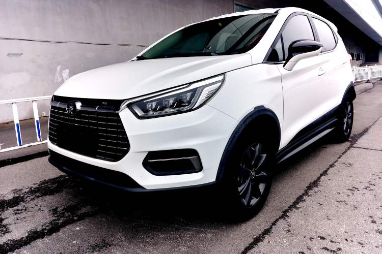 Used BYD Yuan New Energy 2019 EV360 Smart Connect Luxurious Model