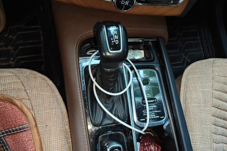 Used Volvo XC90 2019 T6 Zhiyi Edition 7-Seater China V Emission Standard Gear Lever