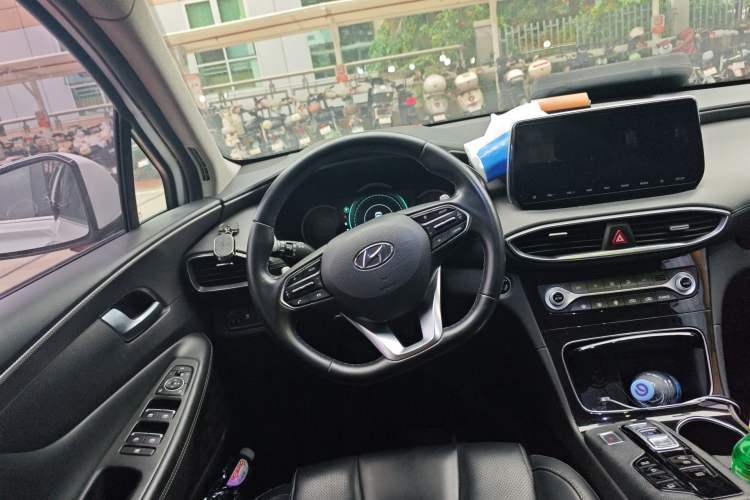 Used Hyundai Santa Fe 2019 380 TGDi GLS Automatic 2WD Luxury Version China VI Standard Steering Wheel