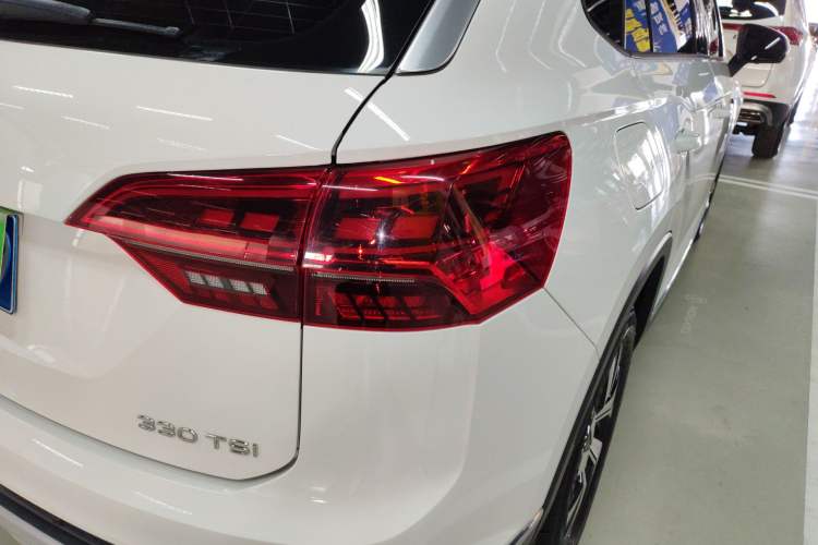 Used Volkswagen Tayron 2022 330TSI Two-Wheel Drive Luxury Smart Connectivity Version Exterior 3