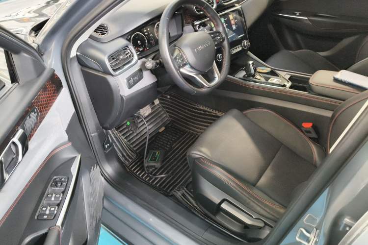 Used Lynk & Co 02 2020 1.5T DCT Two-Wheel Drive Sporty Version Driver Seat