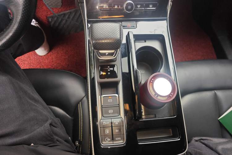 Used Roewe i6 MAX New Energy 2021 1.5T PHEV Online Ride-Hailing Luxury Edition
