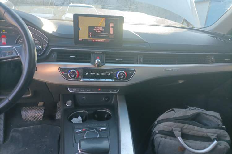 Used Audi A4 2017 45 TFSI allroad quattro Fashion Edition
