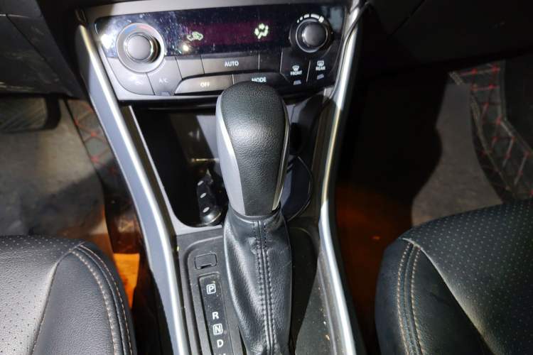 Used Suzuki Vitara S-Cross 2017 1.4T Automatic All-Wheel Drive Urban Luxury Model
