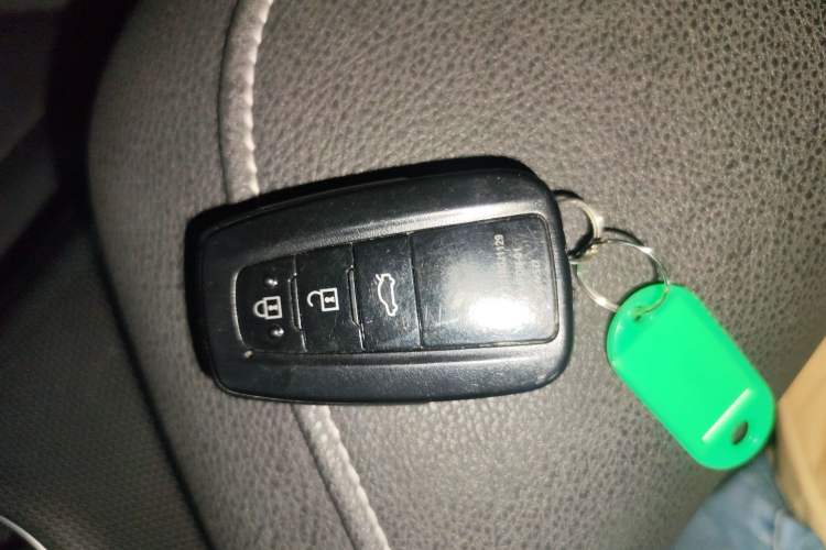 Used Toyota Camry 2021 2.0S FENGSHANG Edition